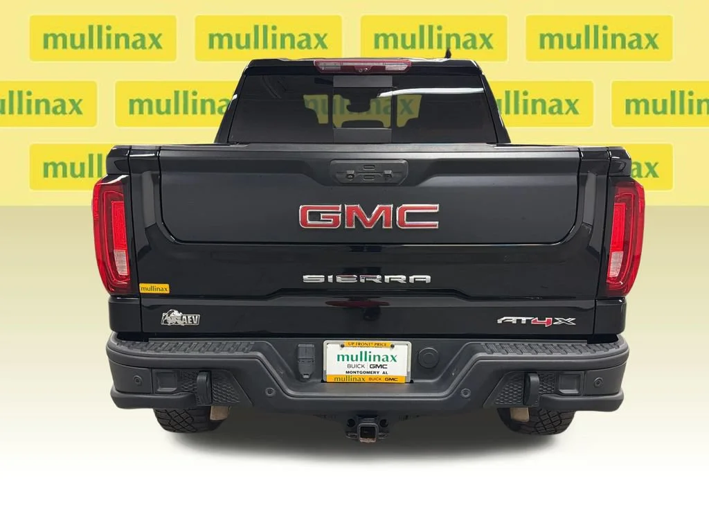 Used 2023 ONYX BLACK GMC AT4X image 17