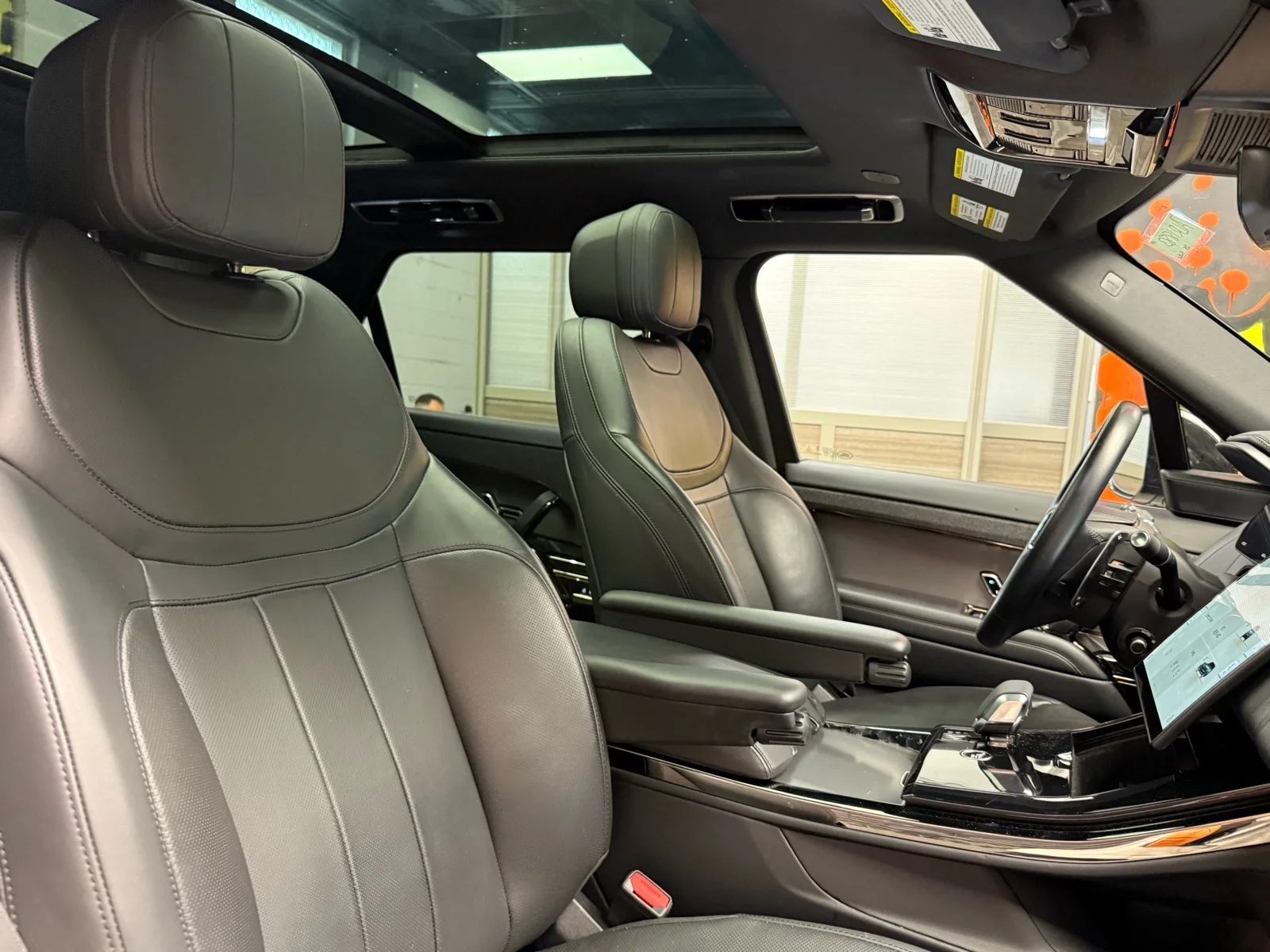 2024 Land Rover Range Rover Sport SE Dynamic - Photo 17