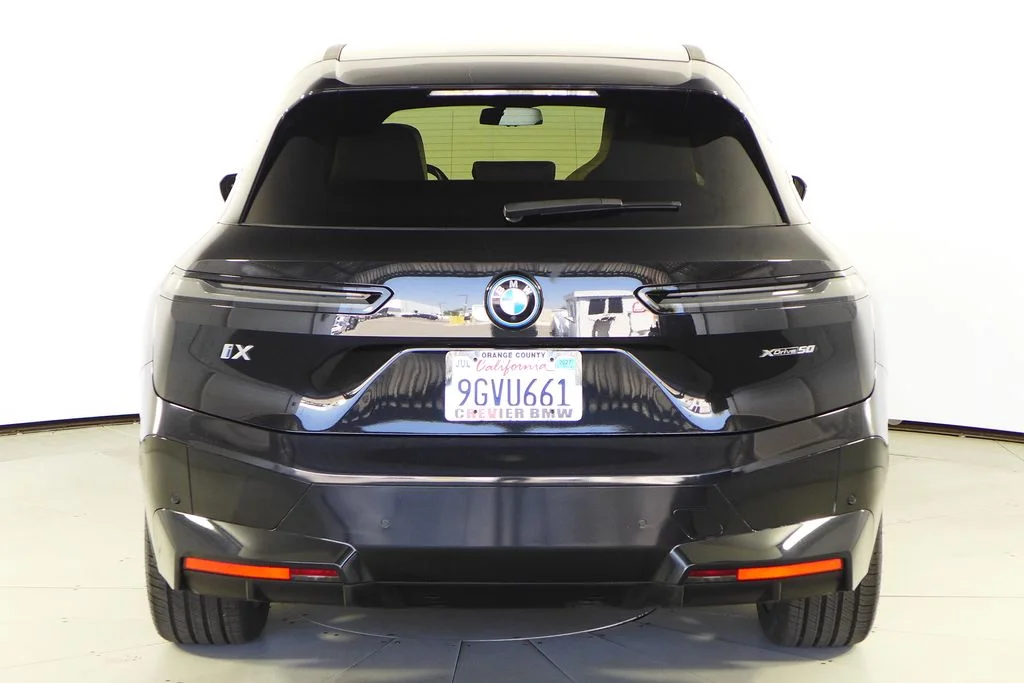 Used 2024 Black BMW xDrive50 image 7