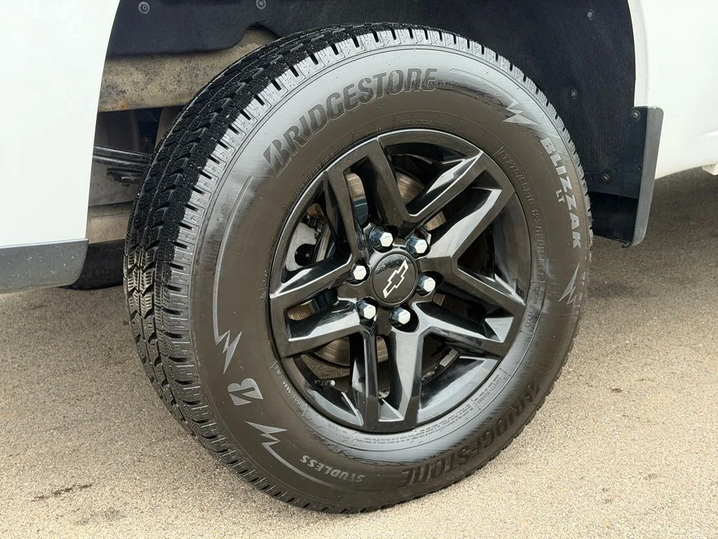 Used 2024 White Chevrolet LT Trail Boss image 24
