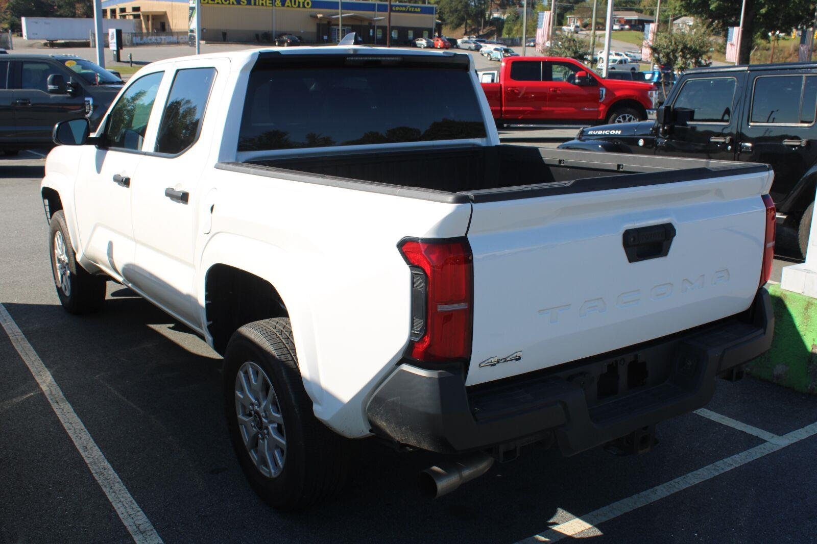 Used 2024 Ice Cap Toyota SR image 8