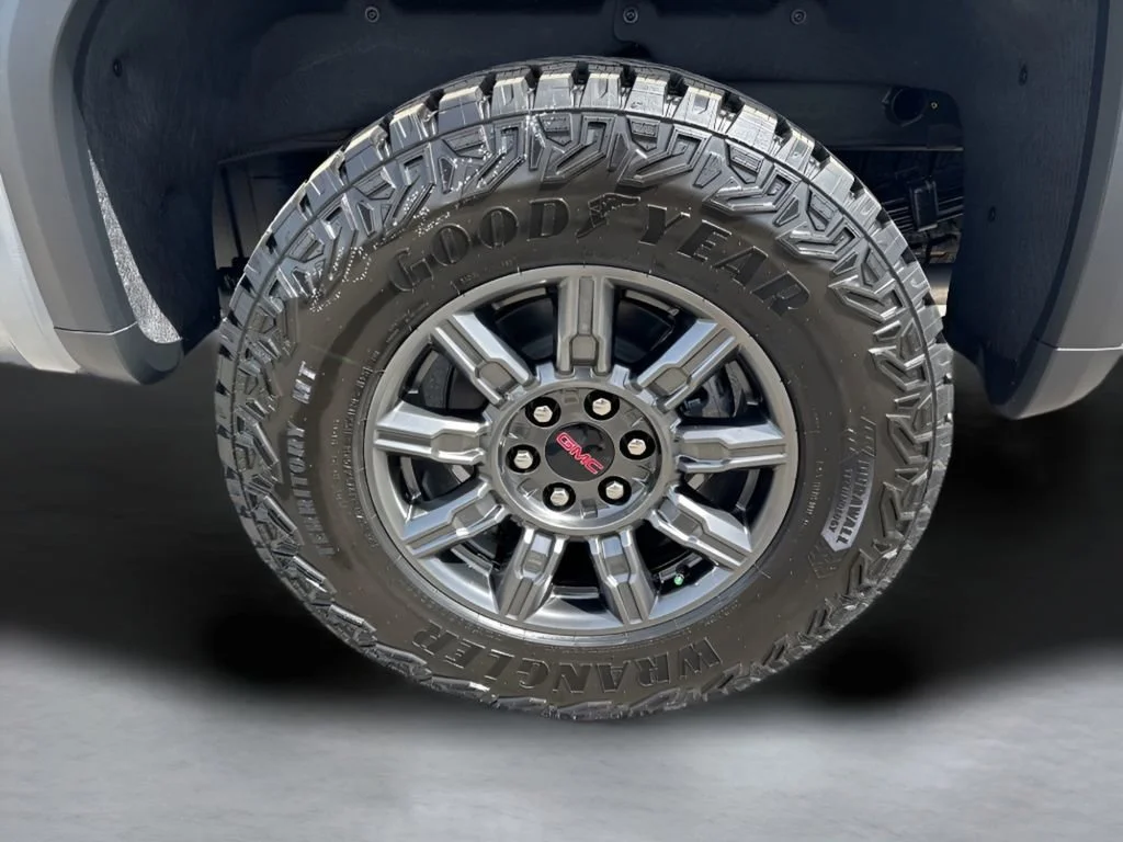 New 2026 Sterling Metallic GMC AT4X image 40