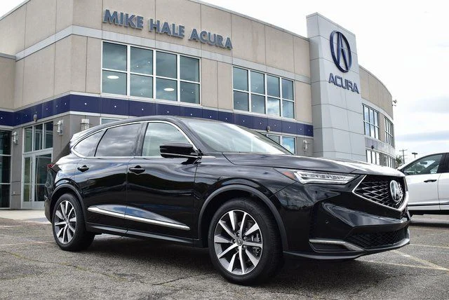 Used 2025 Majestic Black Pearl Acura SH-AWD TECH image 3