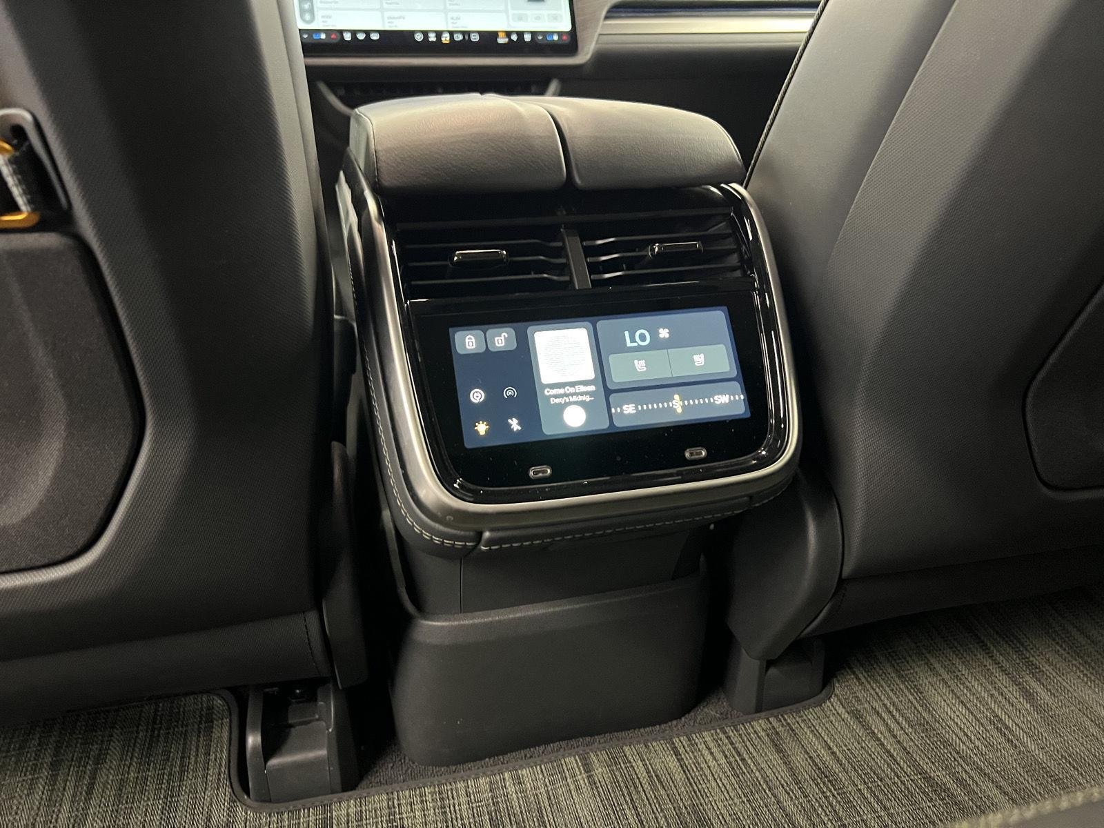 Used 2024 Limestone Rivian Adventure image 25
