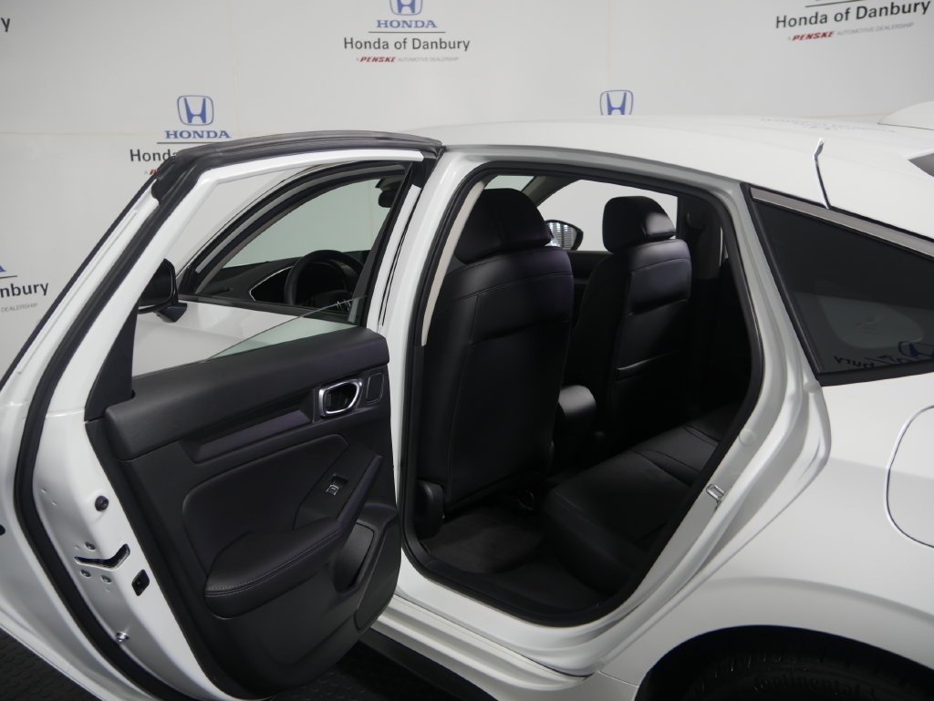 Certified Used 2024 Platinum White Pearl Honda EX-L image 10