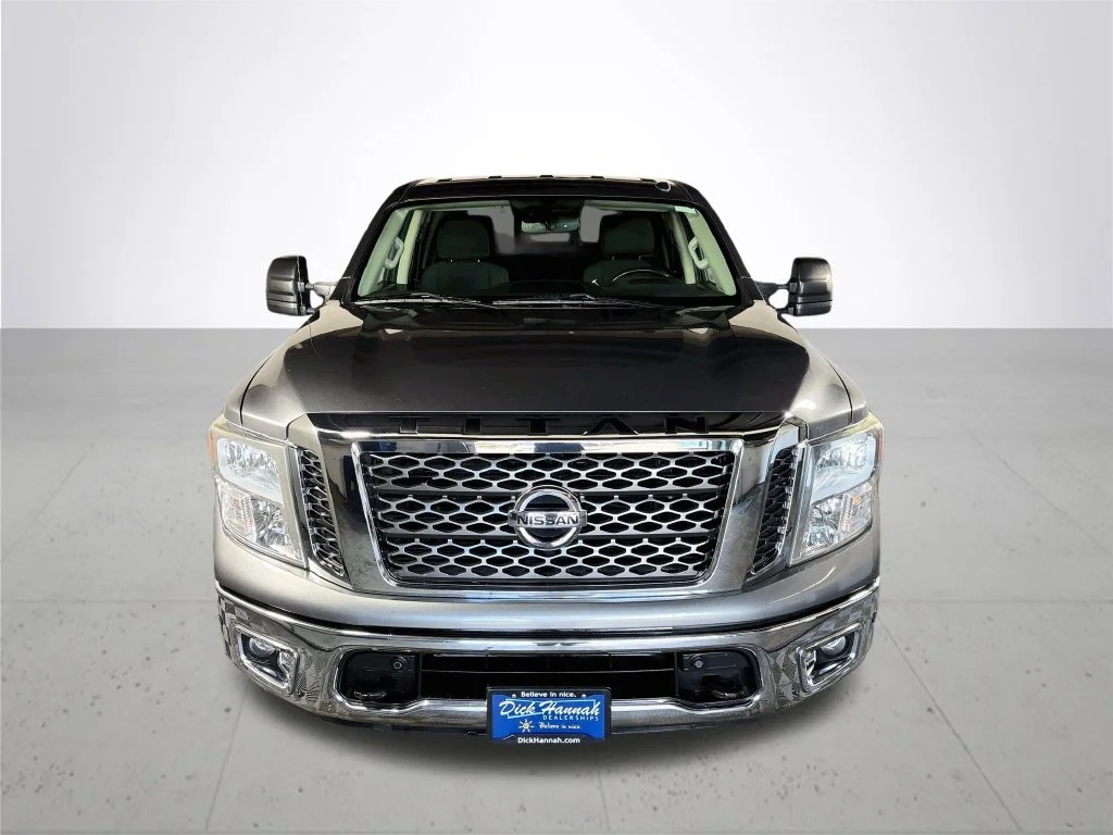 Used 2017 Gray Nissan SV image 3