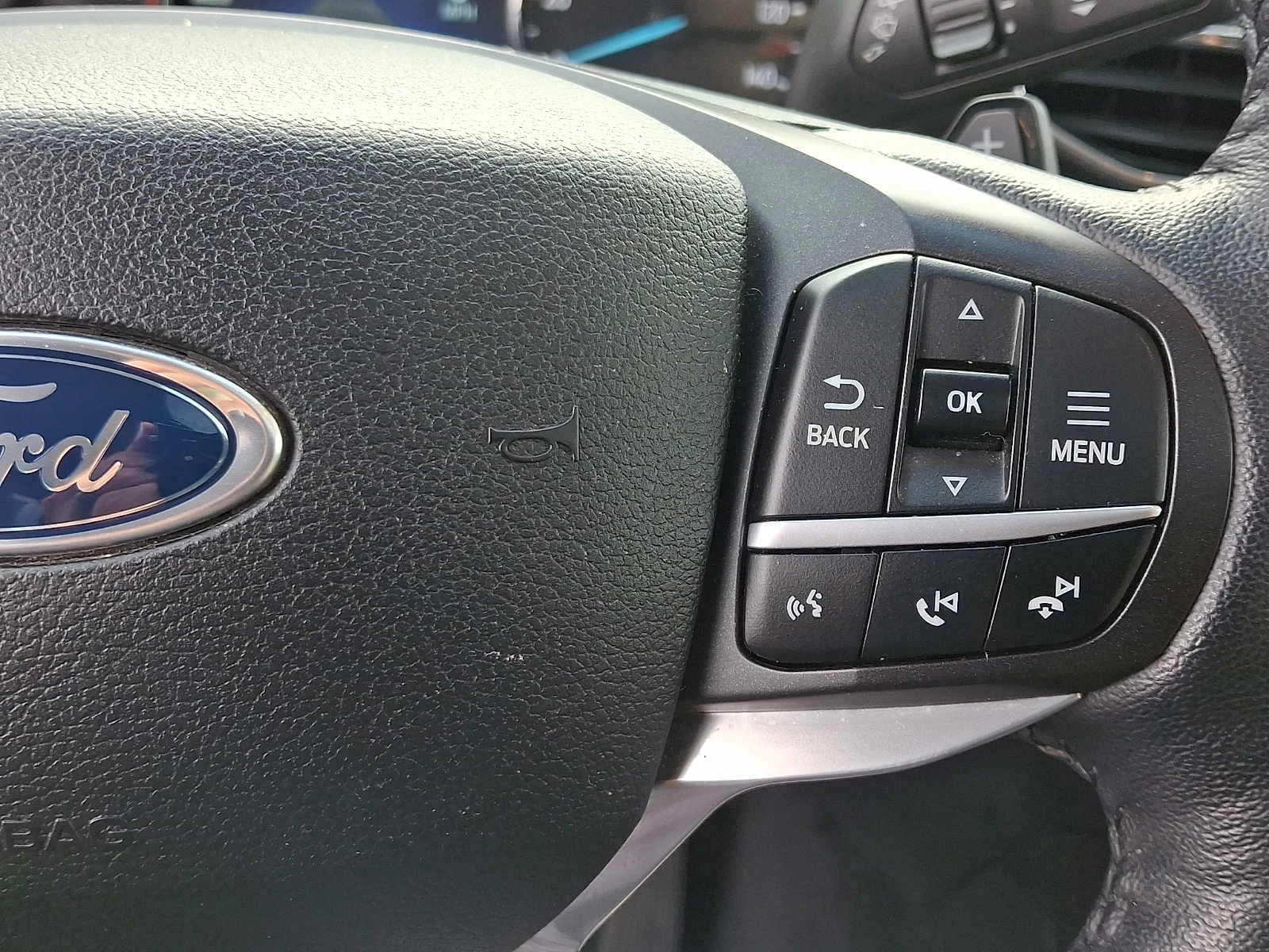 Used 2020 Star White Metallic Tri-Coat Ford Limited image 22