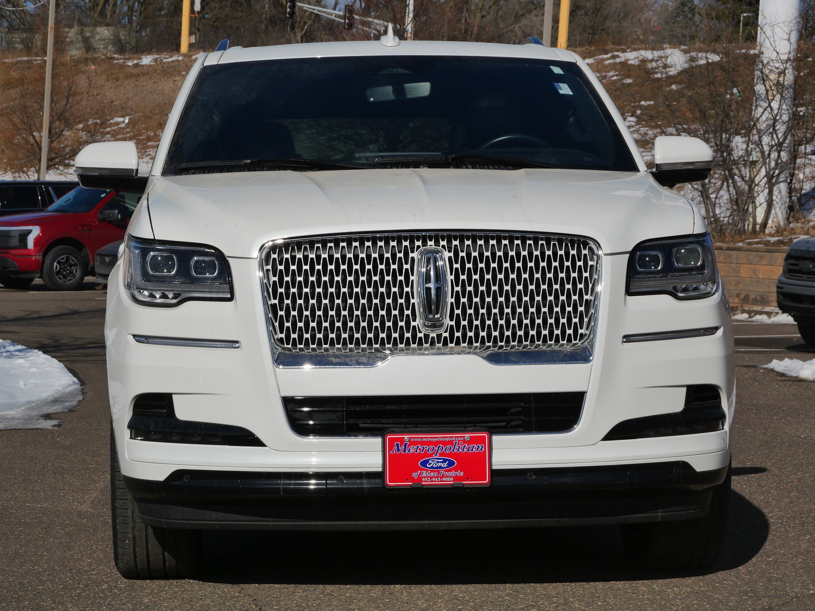 Used 2024 Lincoln Navigator Reserve with VIN 5LMJJ3LG4REL05540 for sale in Eden Prairie, Minnesota