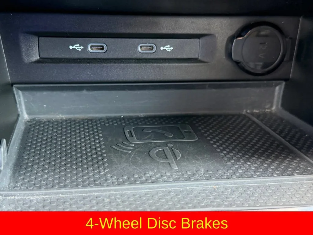 Used 2023 Gray Volkswagen 2.0T SE image 12