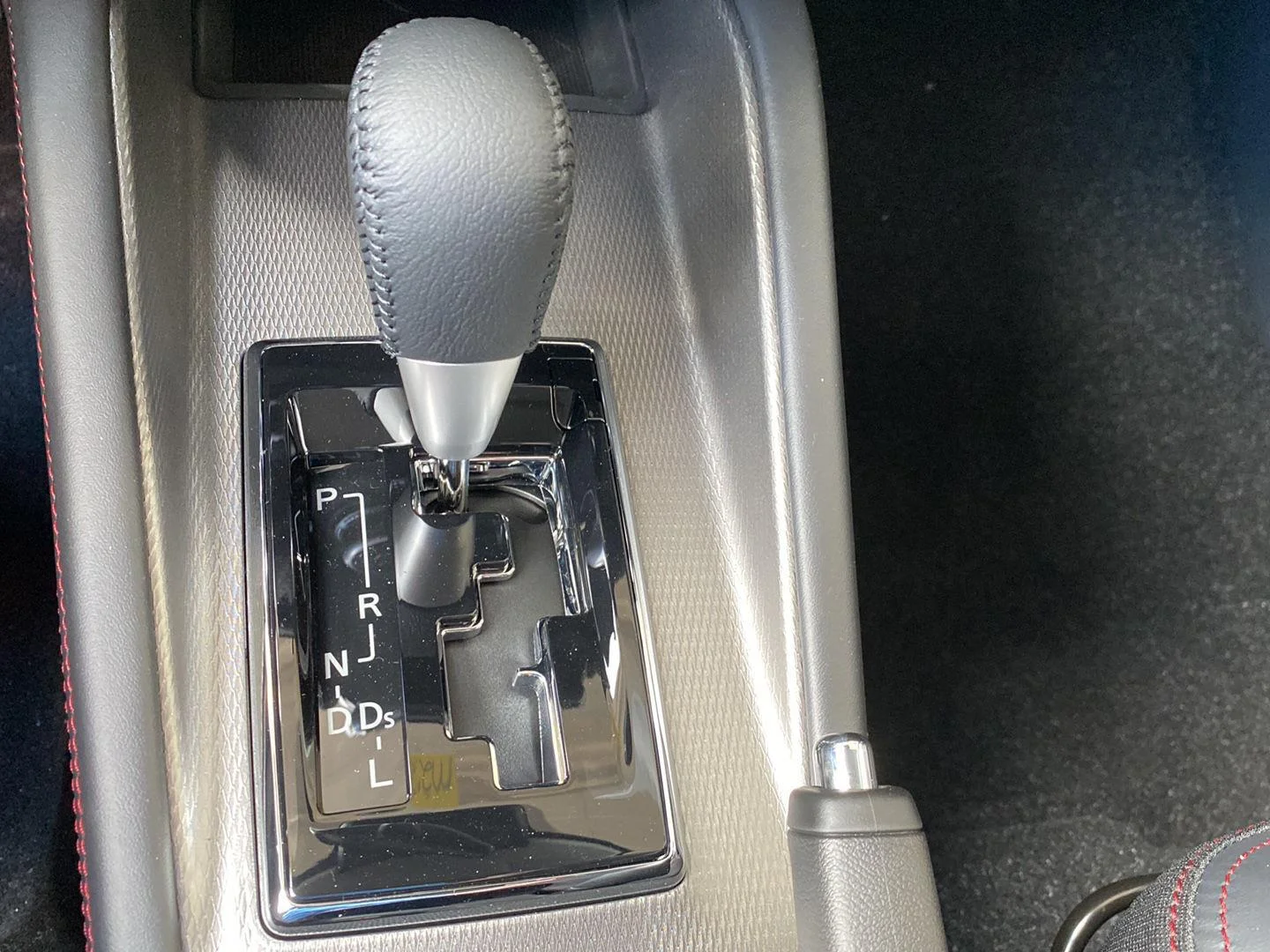 New 2027 Mercury Gray Metallic Mitsubishi 2.0 SE AWC image 20