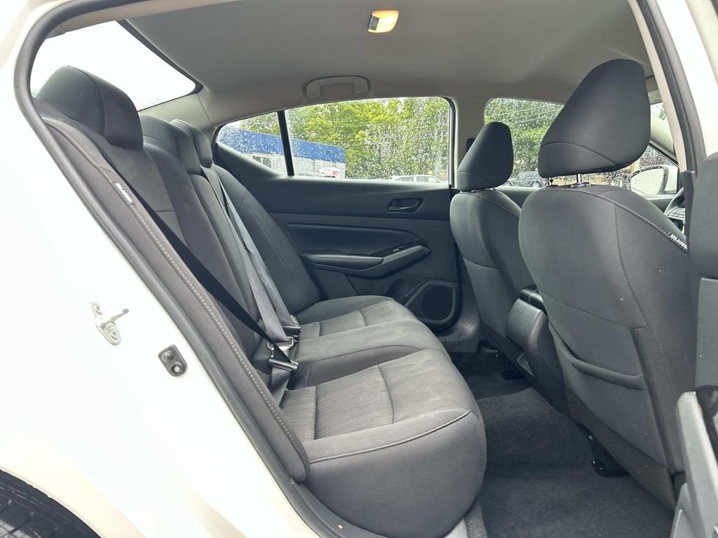 Used 2023 White Nissan 2.5 SV image 16