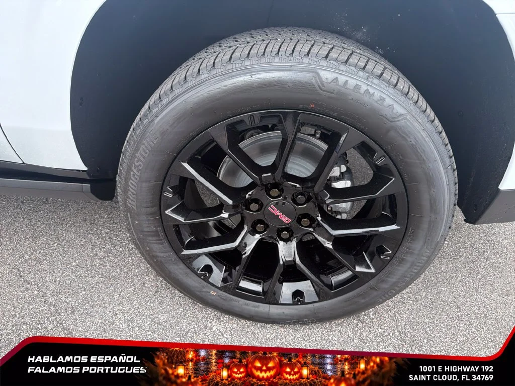 New 2026 Glacier White Tricoat GMC Denali image 11