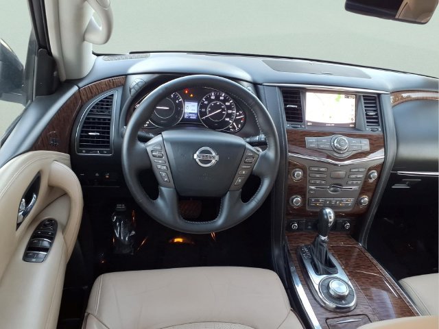 Used 2018 Blue Nissan Platinum image 4