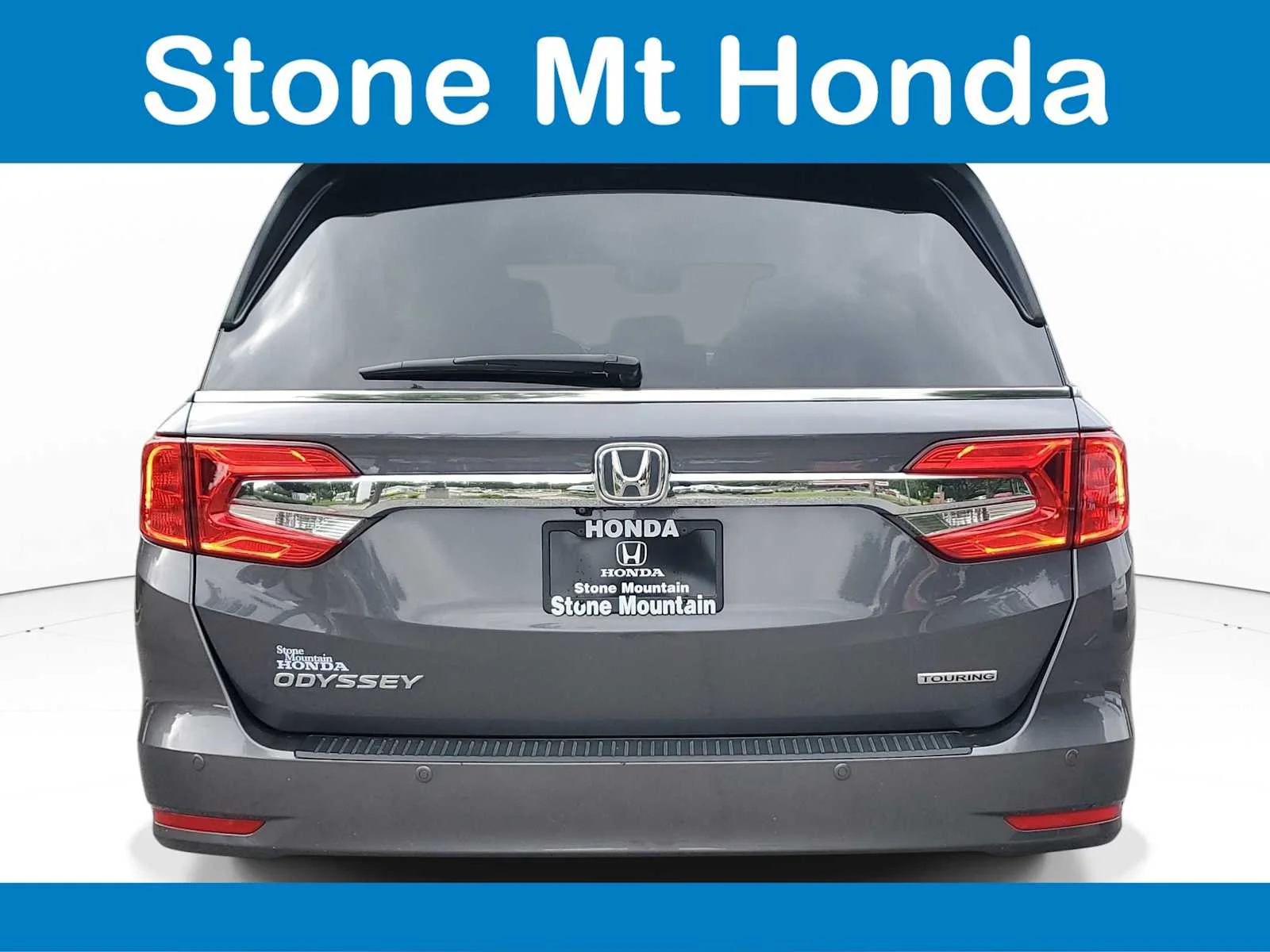 Used 2019 Modern Steel Metallic Honda Touring image 5