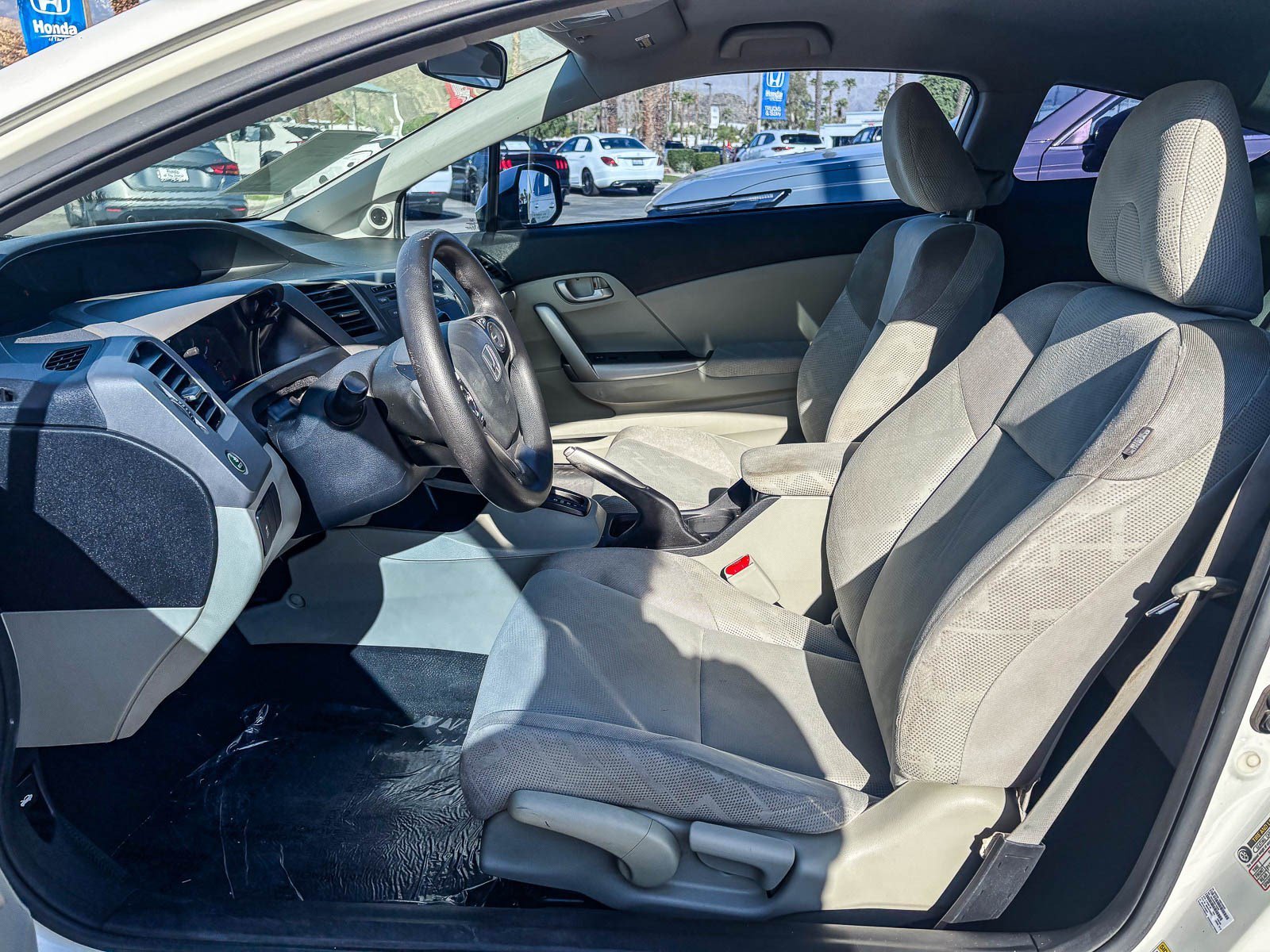 Used 2012 Taffeta White Honda LX image 15