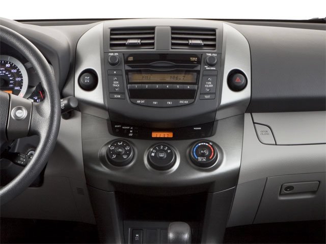 Used 2010 Classic Silver Metallic Toyota Base image 20