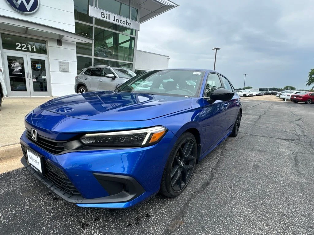 Used 2023 Aegean Blue Metallic Honda Sport image 2