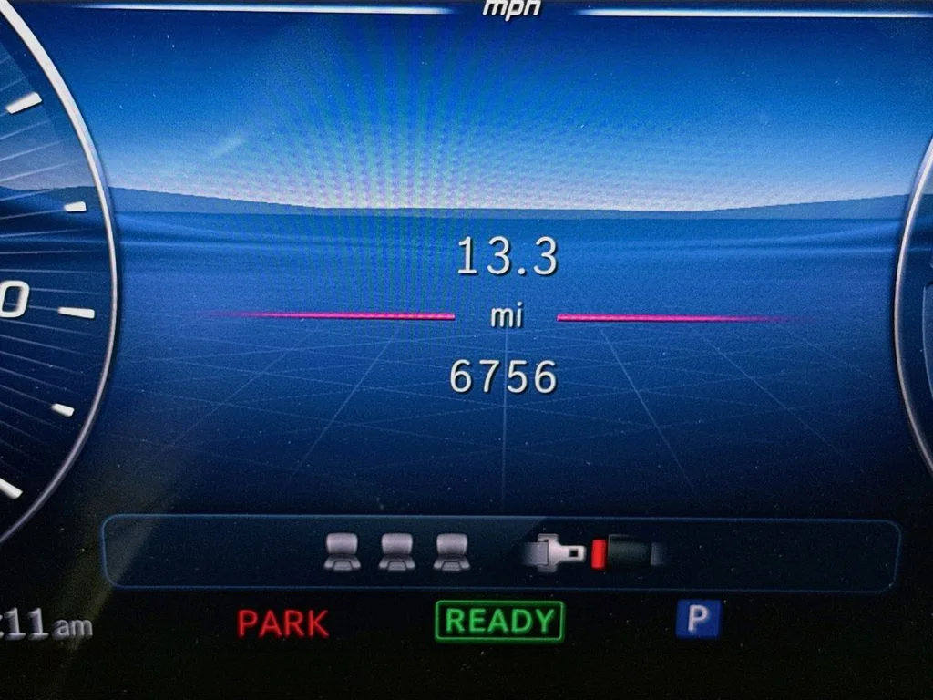 Used 2025 White Mercedes-Benz GLC 350e image 12