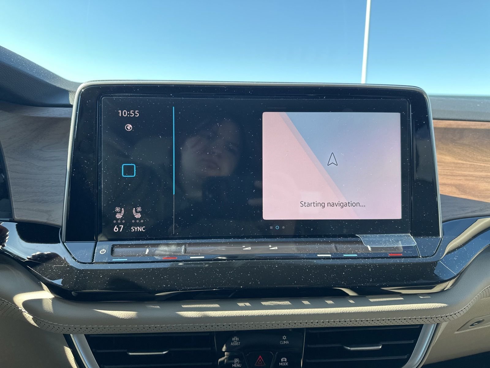 New 2026 Green Volkswagen 2.0T SE w/Technology image 55