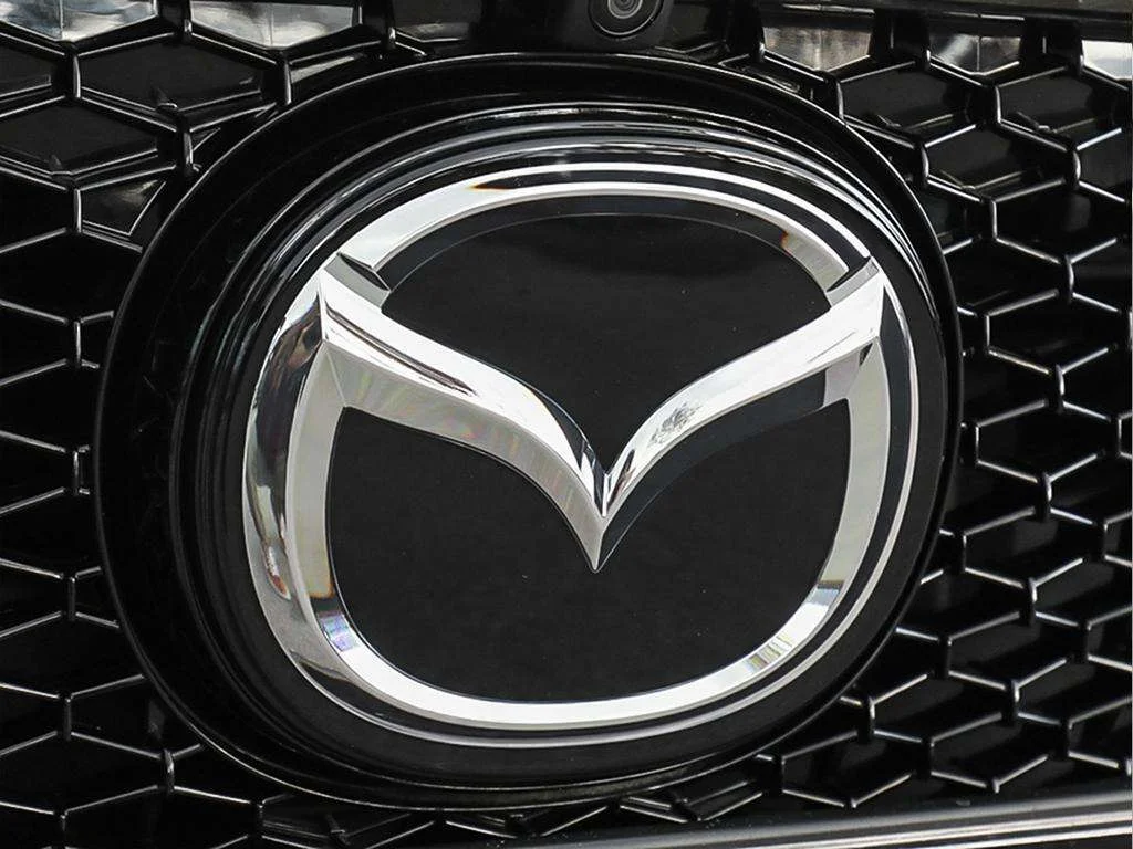 New 2026 Platinum Quartz Metallic Mazda GT image 9