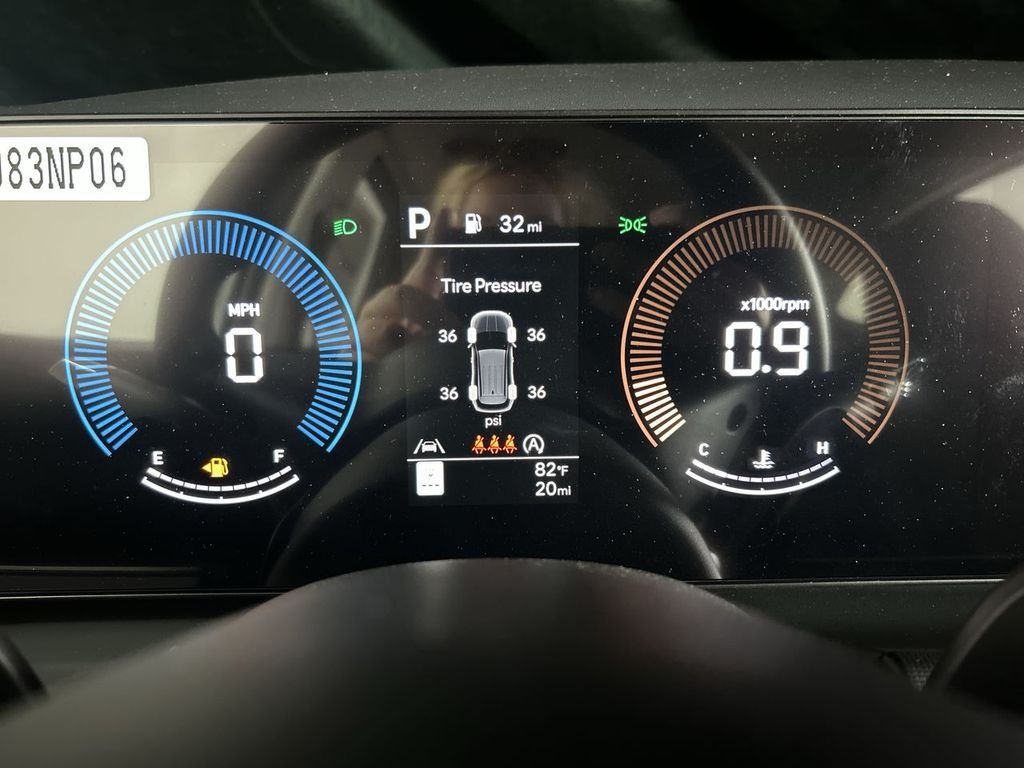 New 2026 White Pearl Hyundai SEL AWD image 22