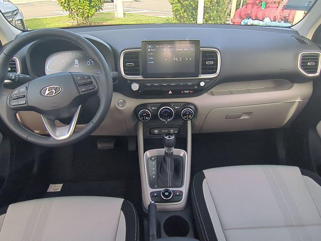 New 2026 Green Hyundai SEL image 17