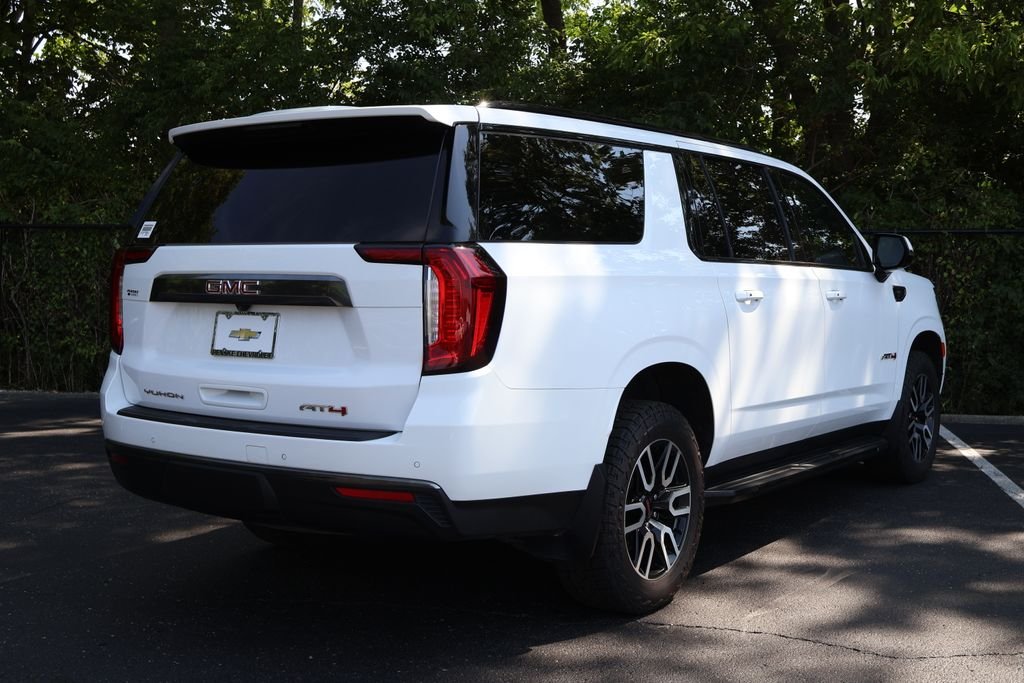 2023 GMC Yukon XL AT4 - Photo 11