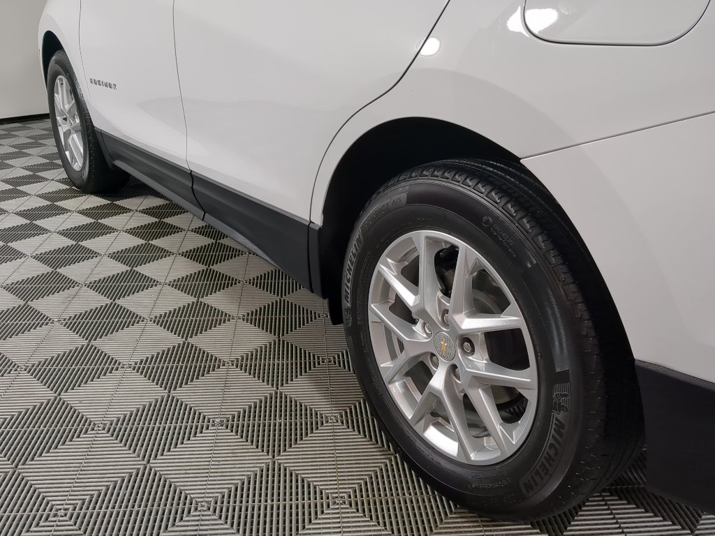 Used 2023 Summit White Chevrolet LT image 5