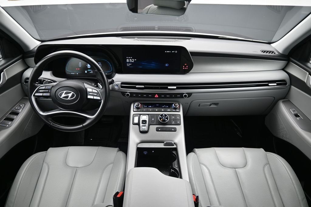 Used 2023 Red Hyundai SEL image 21