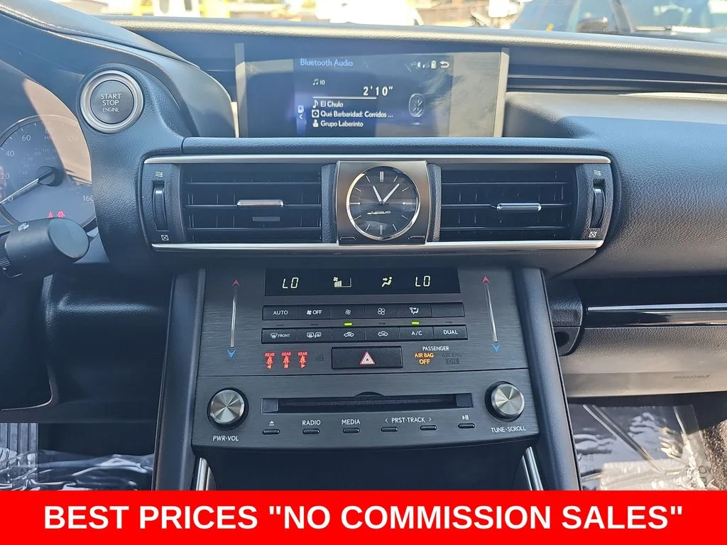 Used 2020 White Lexus 300 image 19