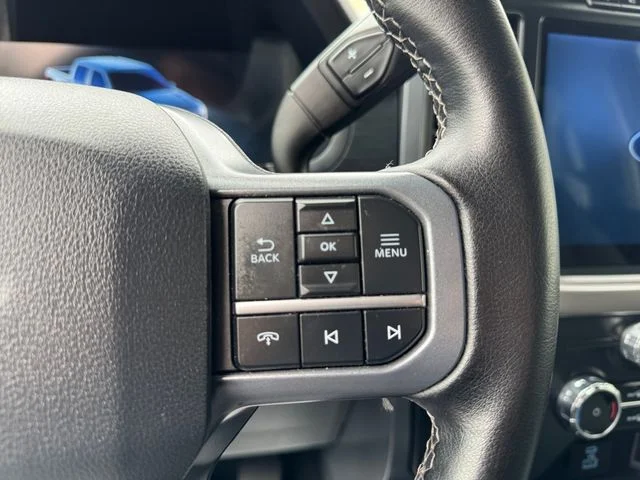 Used 2024 Agate Black Metallic Ford XLT image 21