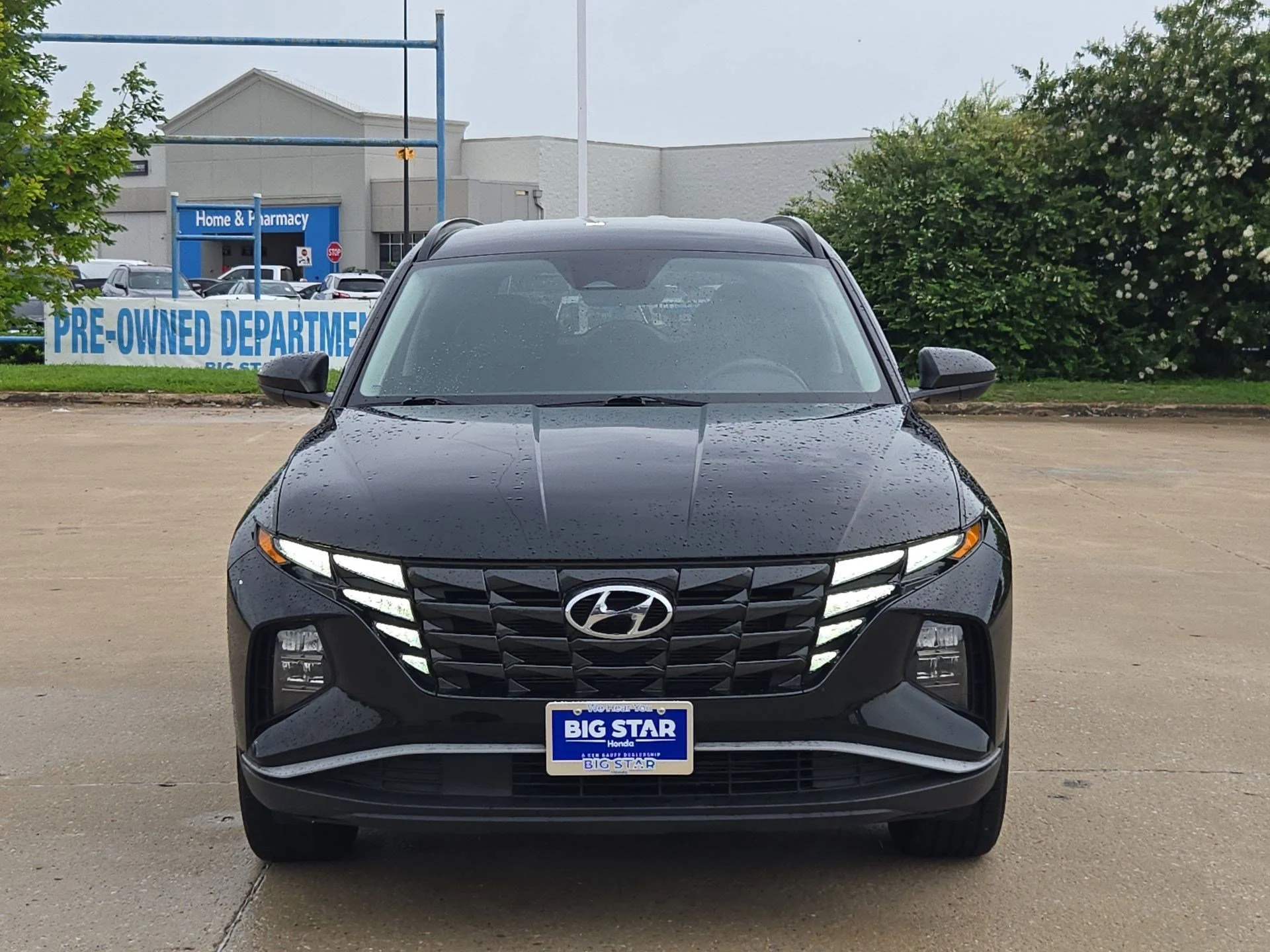 Used 2024 Black Pearl Hyundai SEL image 9