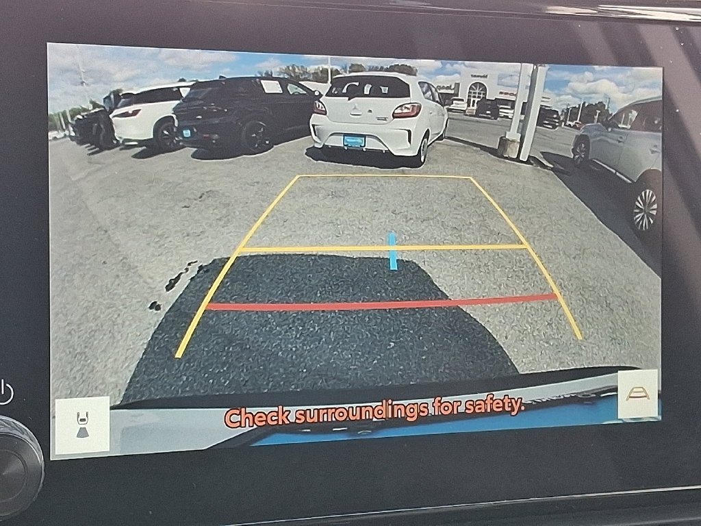 Used 2025 White Toyota XLE image 19