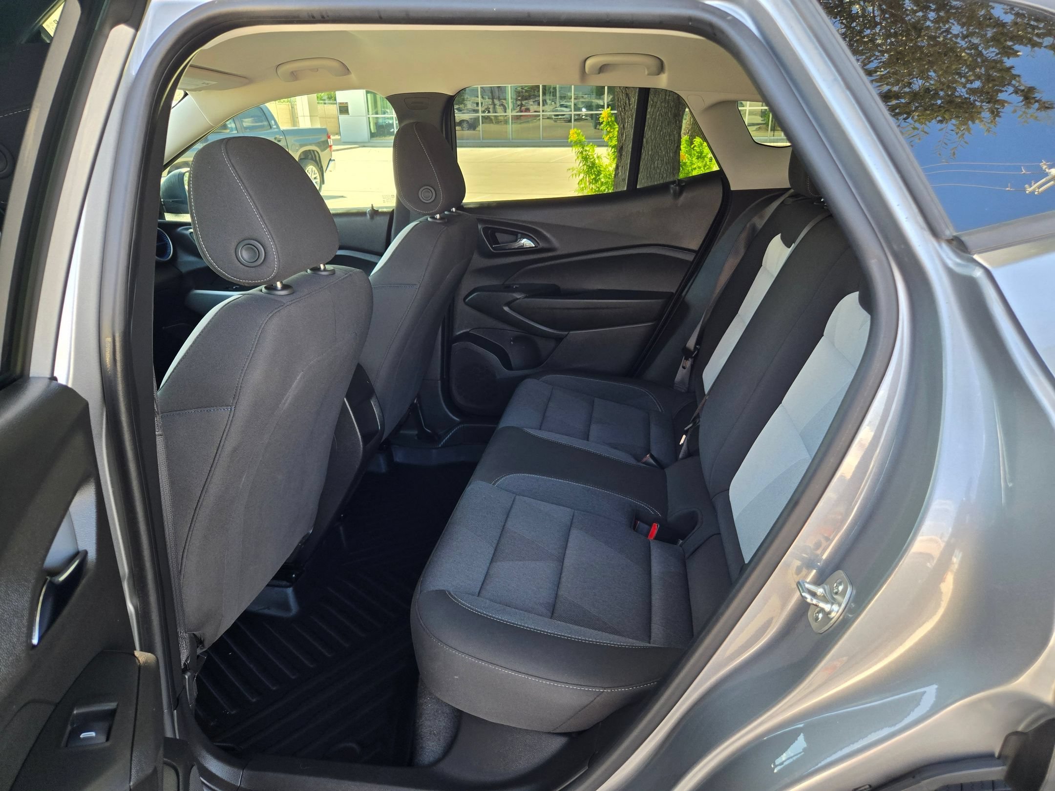 Used 2025 Sterling Gray Metallic Chevrolet LS image 21