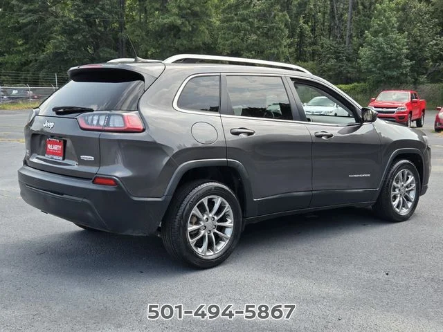 Used 2019 Gray Jeep Latitude Plus image 5