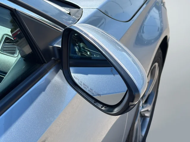 Used 2019 Silver Honda EX-L image 9