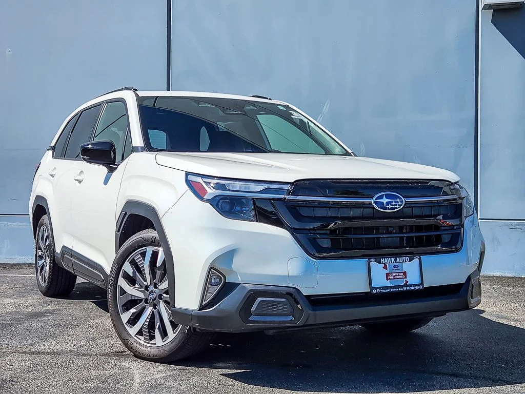 Used 2025 White Subaru Touring image 1