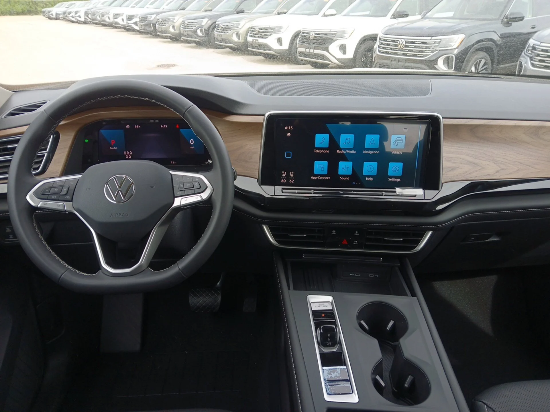 New 2026 Opal White Pearl Volkswagen 2.0T SE image 7