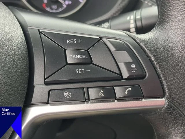 Used 2025 White Nissan SV image 18