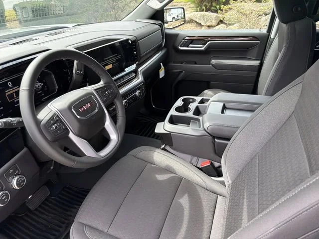 New 2026 Sterling Metallic GMC Elevation image 18
