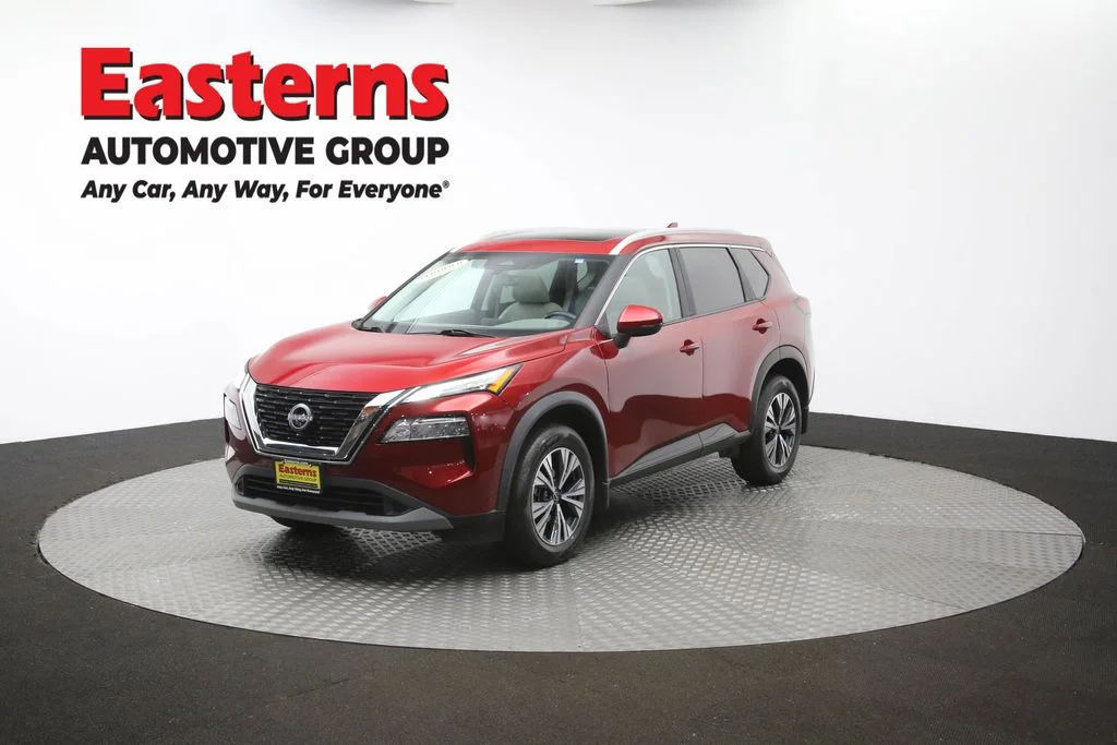 Used 2023 Red Nissan SV image 57