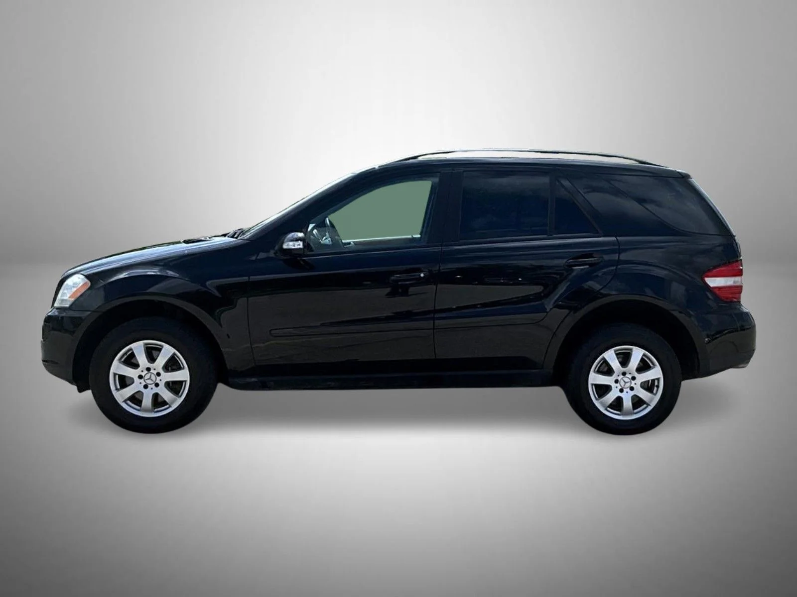 Used 2006 Black Mercedes-Benz ML 350 image 8