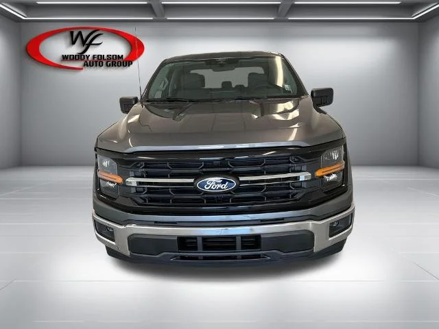 New 2026 Carbonized Gray Metallic Ford XLT image 19