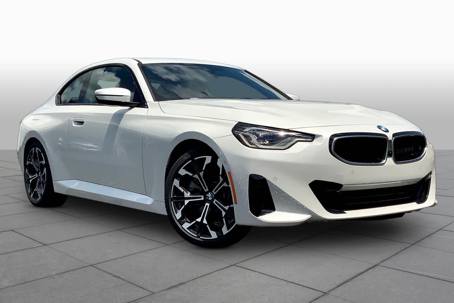 New 2025 Mineral White Metallic BMW 230i image 2