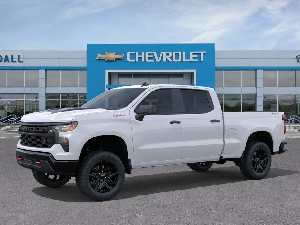 New 2026 Summit White Chevrolet Custom Trail Boss image 2