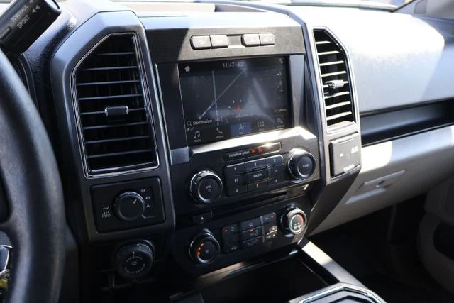 Used 2017 Gray Ford XLT image 13