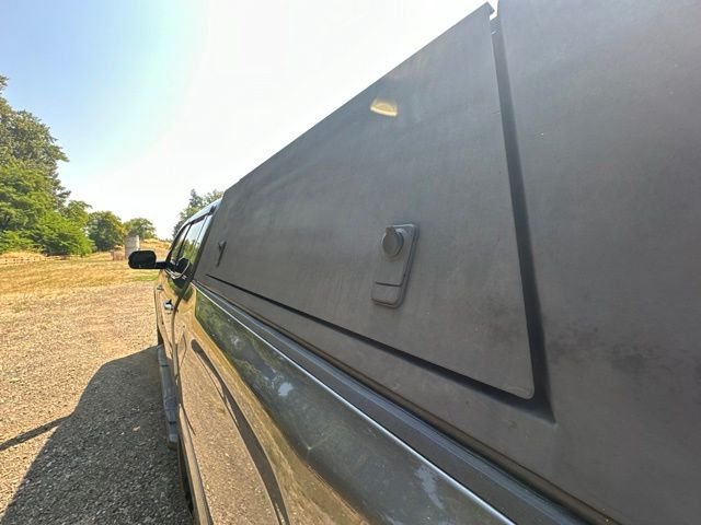 2022 Toyota Tundra Limited - Photo 19