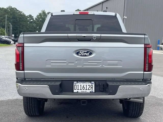 New 2026 Iconic Silver Metallic Ford Lariat image 34
