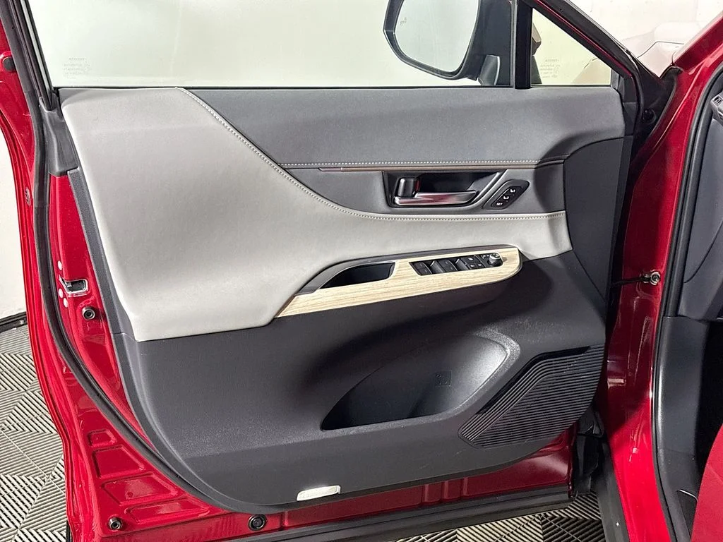 Used 2023 Red Toyota Limited image 10