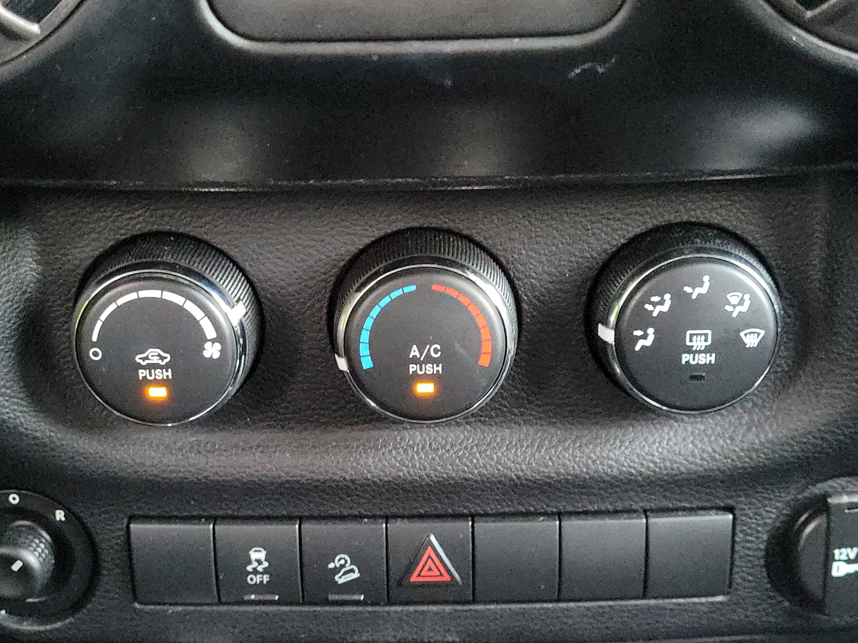 Used 2011 Black ClearCoat Jeep Unlimited Sport image 20